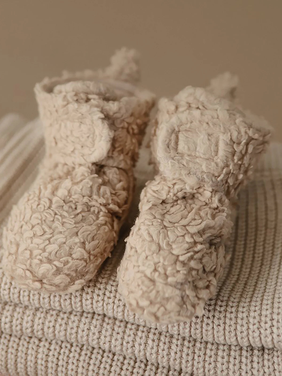 Cozy Baby Booties - Oatmeal