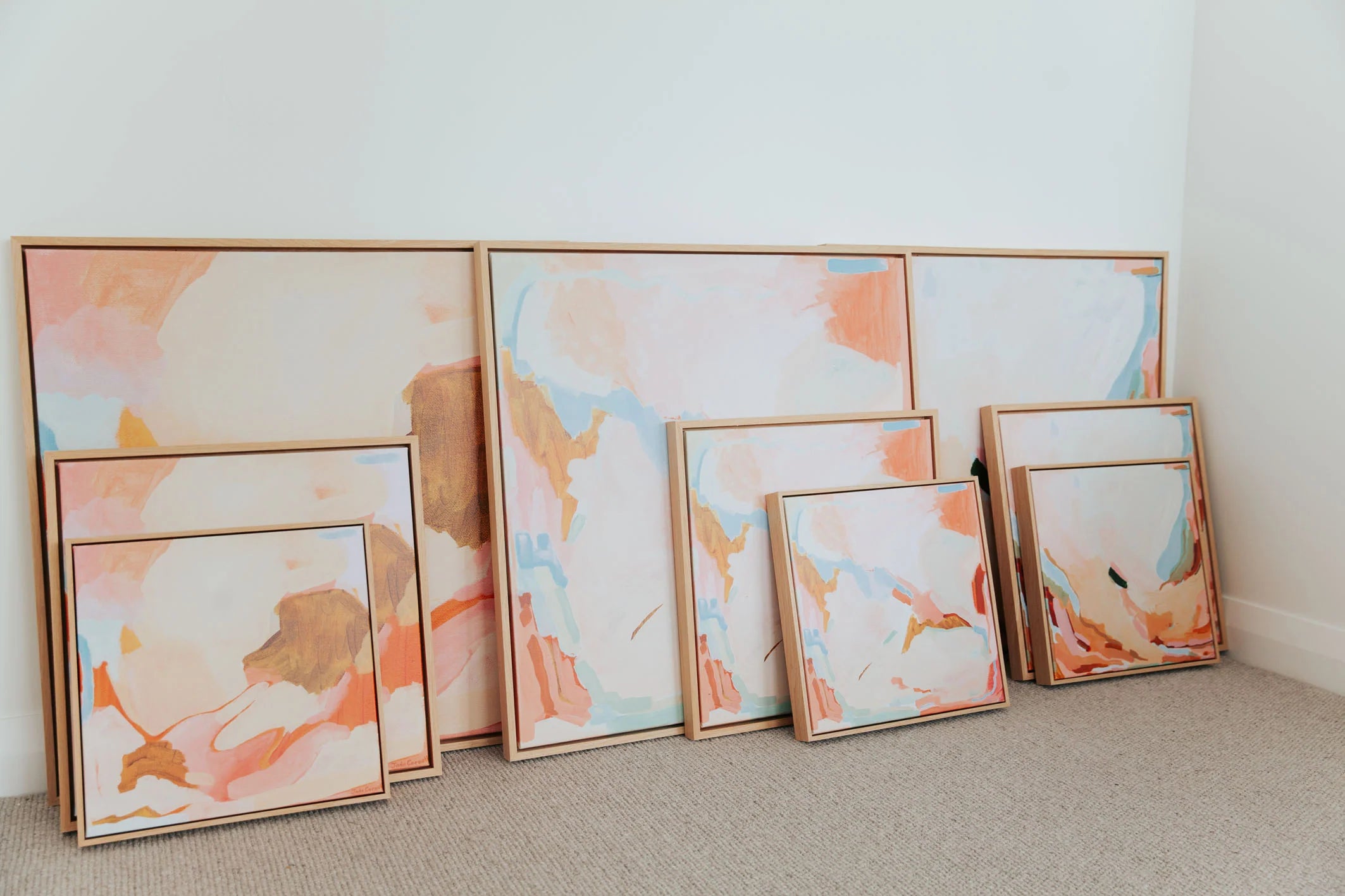 Dahlia - 40x40cm / Oak Frame