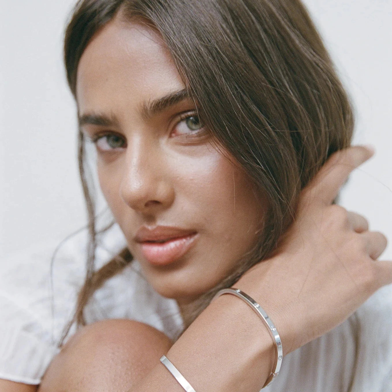 Dylan Bangle Silver - Celestial Clear