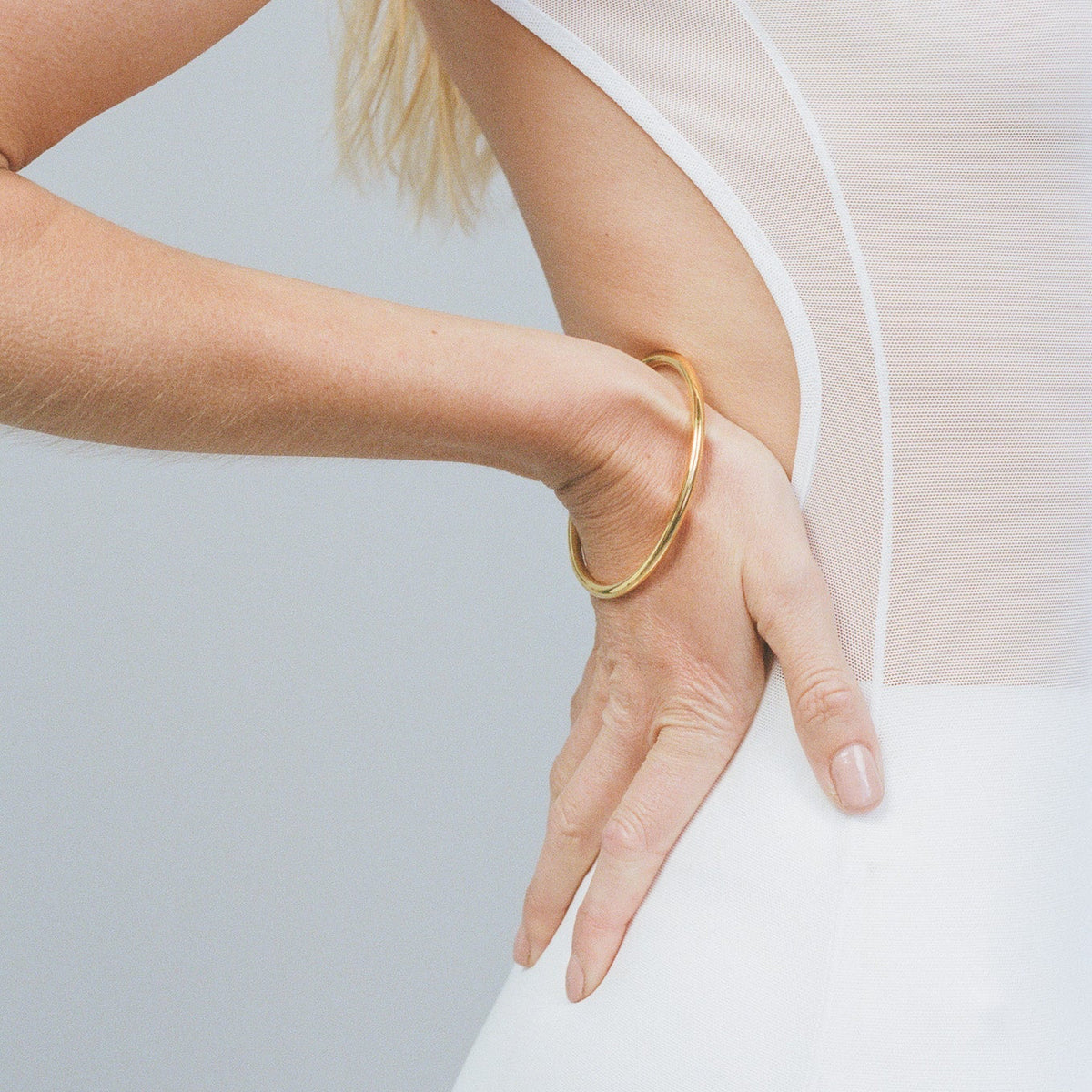 Tube Bangle 6mm - Gold