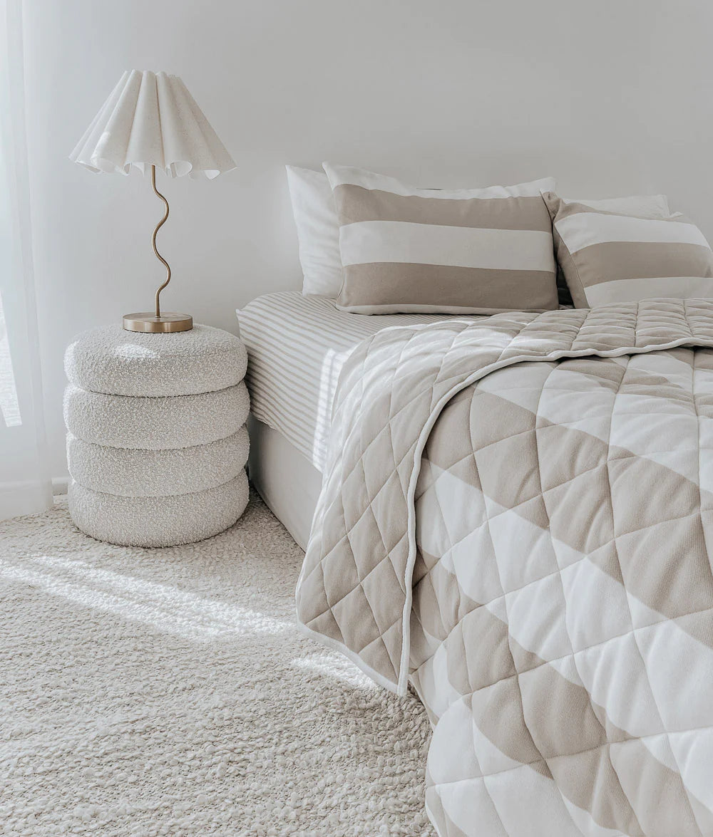 REVERSIBLE QUILT - GREIGE STRIPE