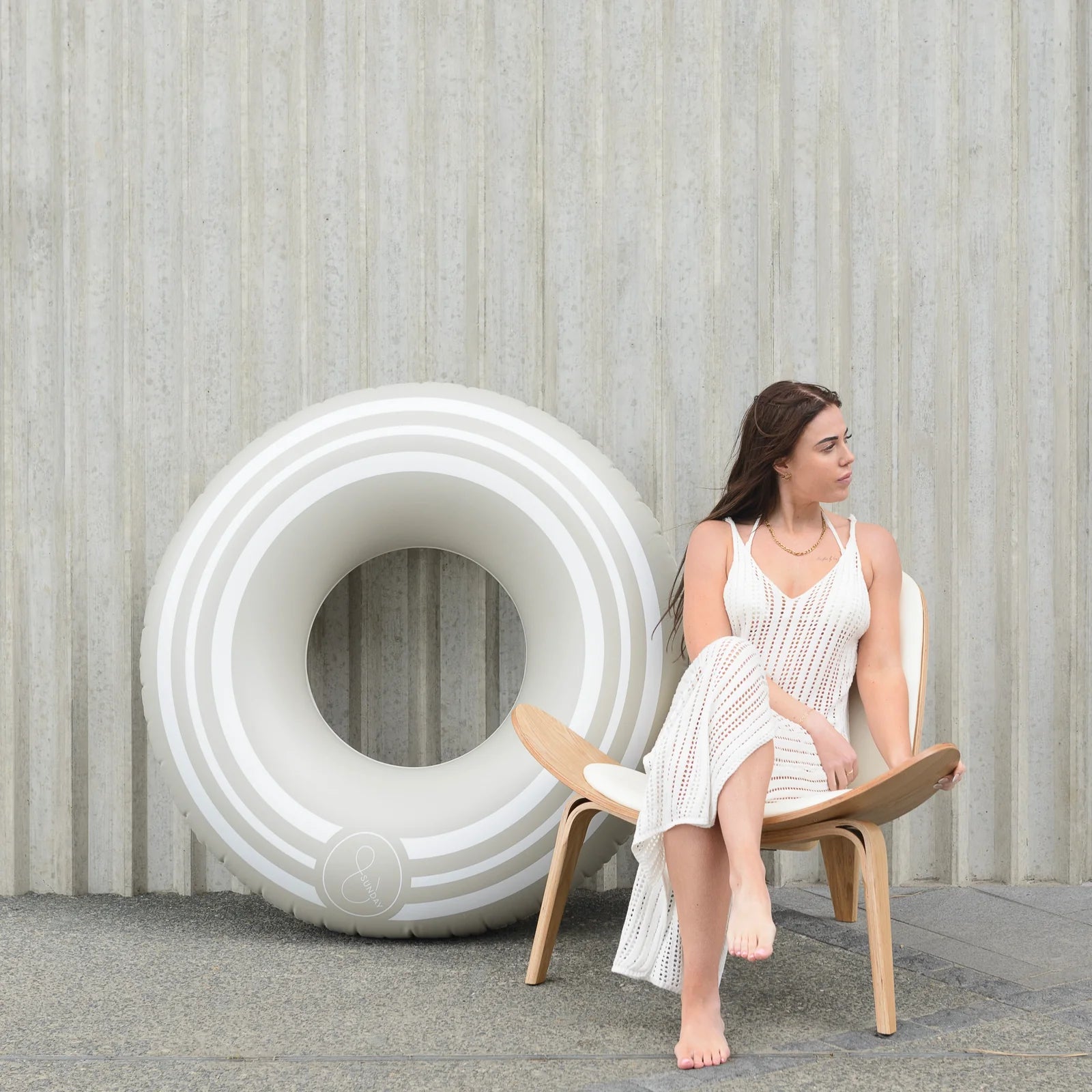 SPORTY OVERSIZED POOL TUBE - CLAY