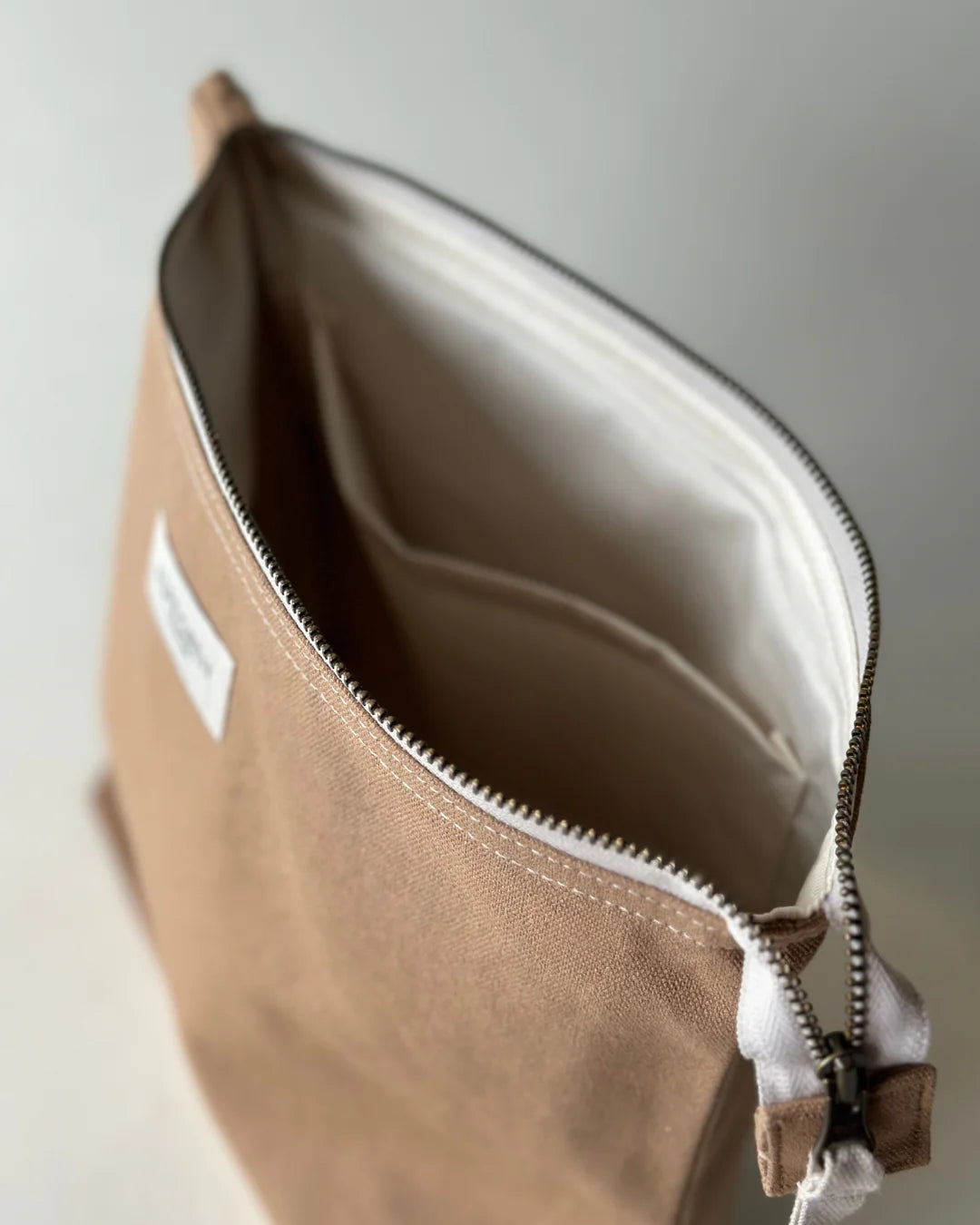 Pouch Case - Large - Lark