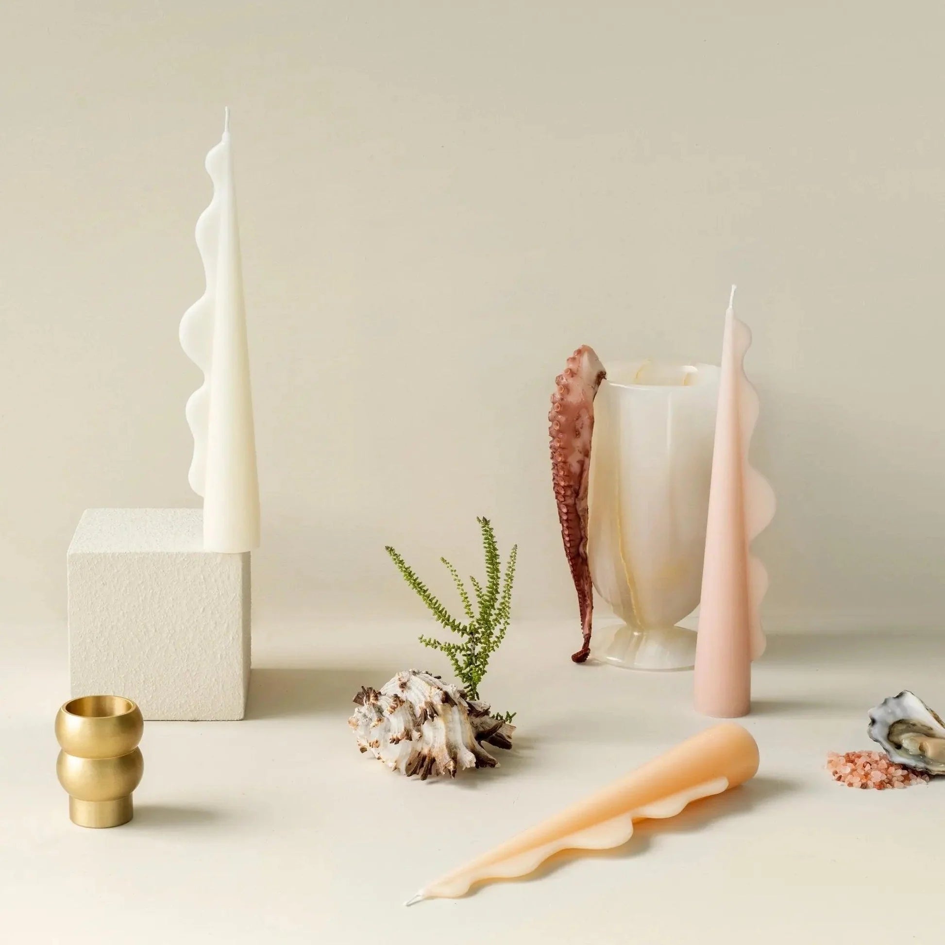 Seaweed Pillar Candle - Toffee