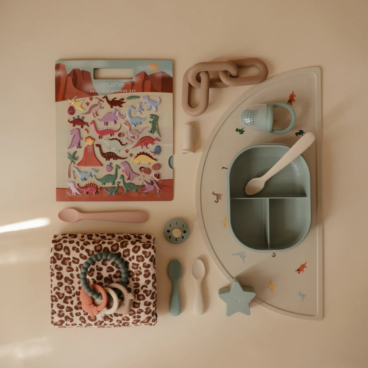 Reusable Sticker Set (Dinosaurs)