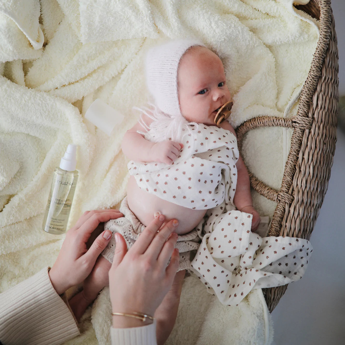 Baby Oil (145 mL) Fragrance Free