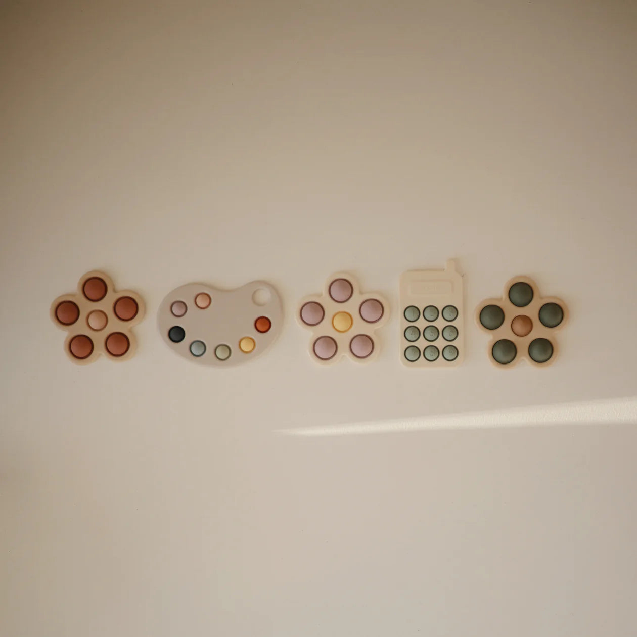 Paint Palette Press Toy - Multi