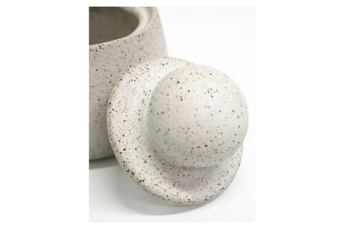 BALL CANISTER - SANDY WHITE 13x15cm