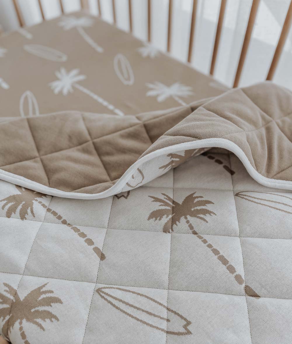 REVERSIBLE QUILT - NATURAL SURFING PALM