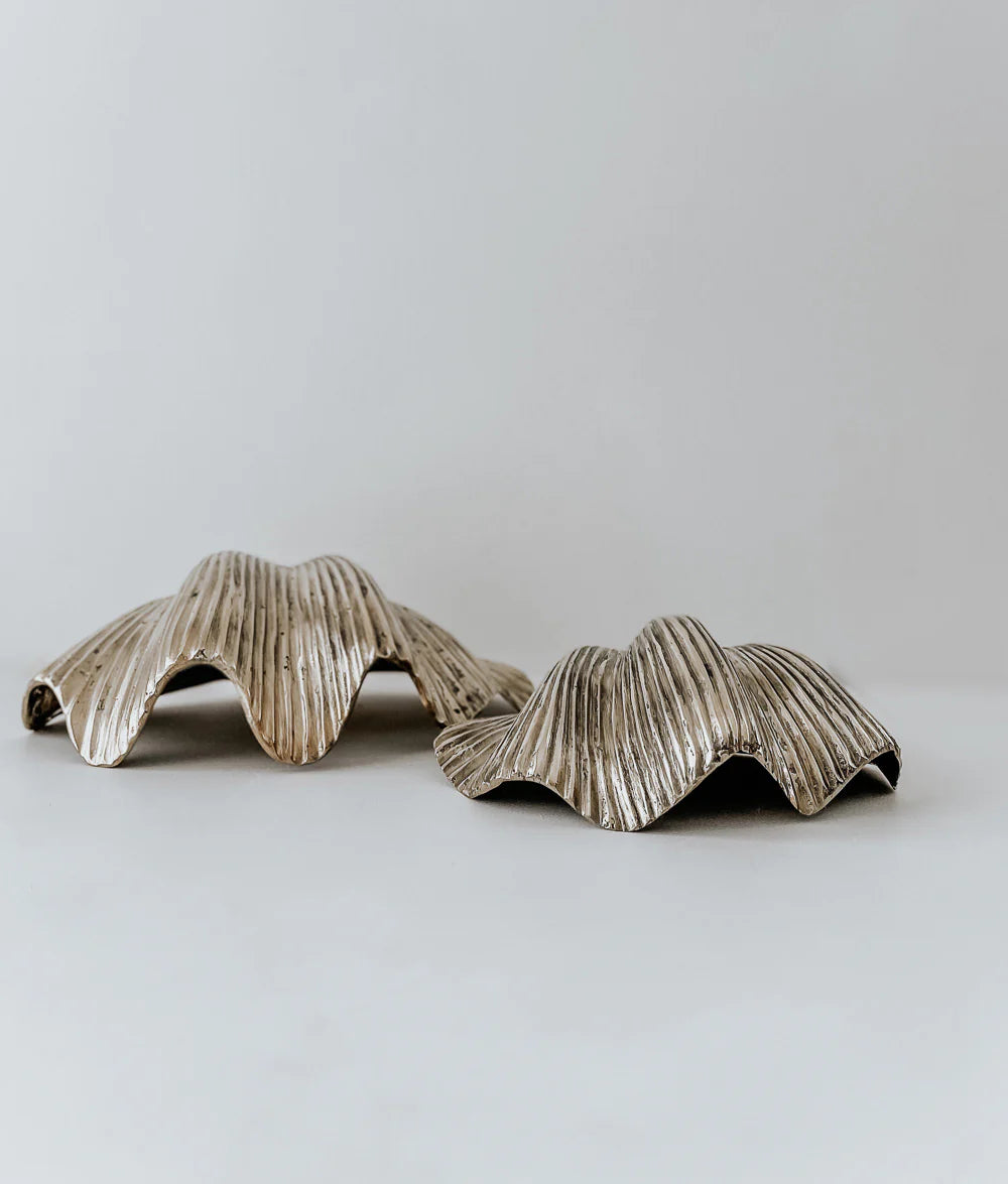 BALINESE BRASS BOWL - CLAM SHELL