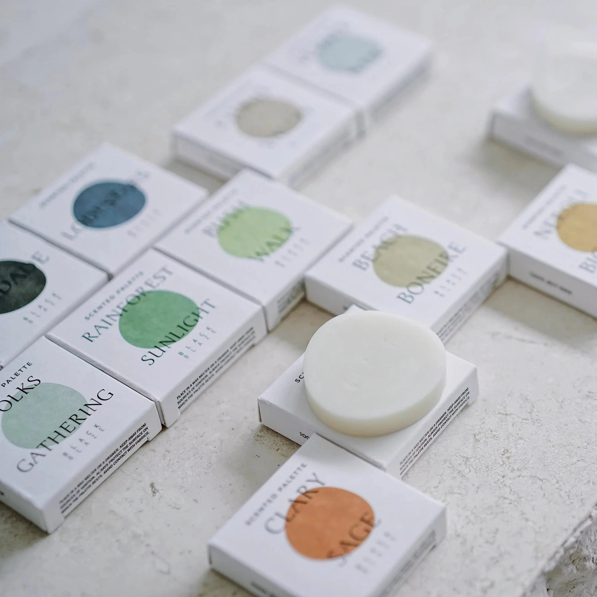 Dépaysement Scented Palette