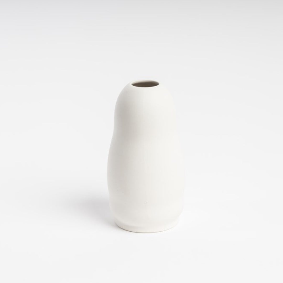 Harmie Leo Vase - White